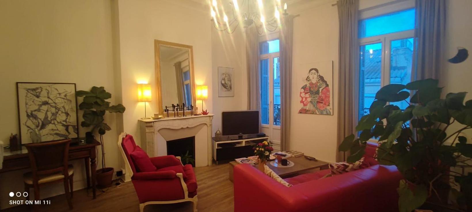 Chez L'Habitant, Propose Grande Chambre Vieux Port Марсель Экстерьер фото