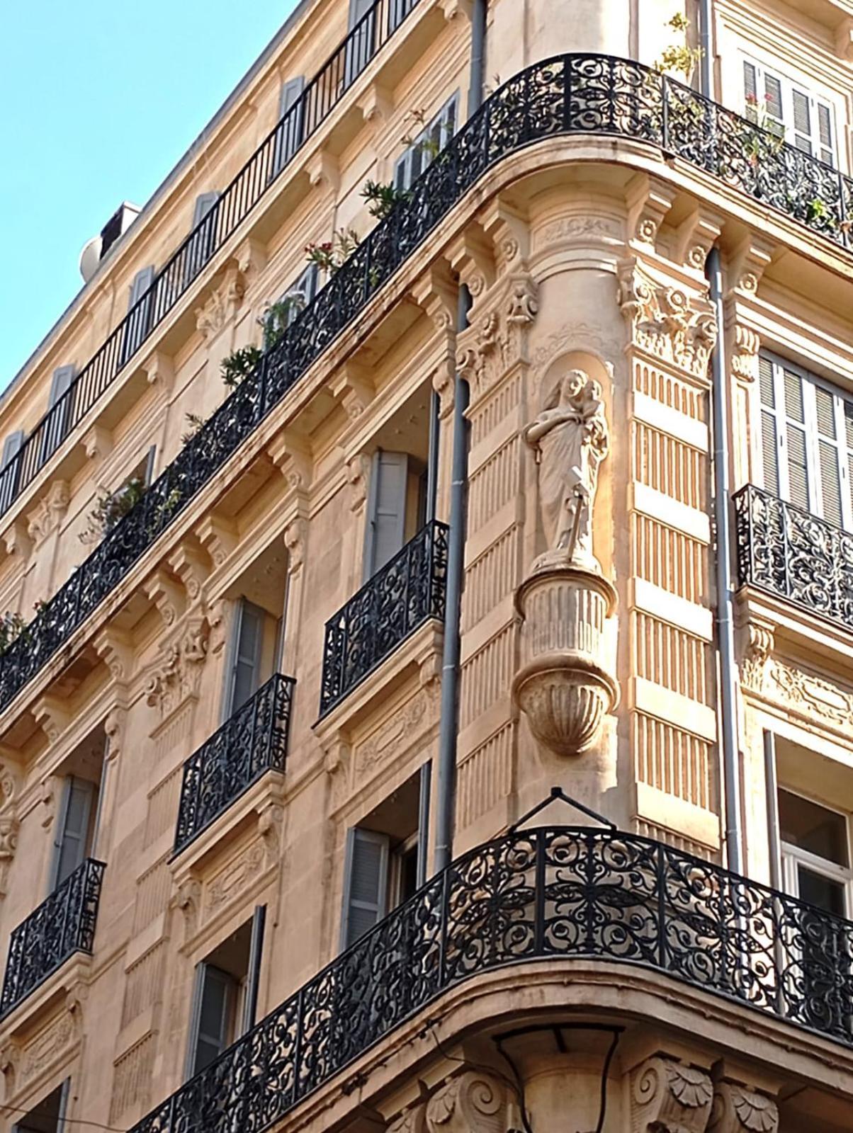 Chez L'Habitant, Propose Grande Chambre Vieux Port Марсель Экстерьер фото